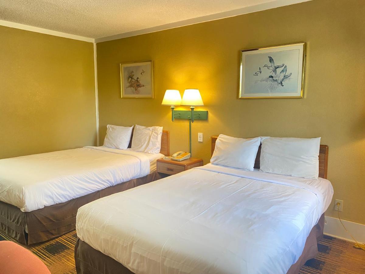 كوداك Smokies Inn - New Linens & Ultrafast Wifi - Friendliest Hospitality Guaranteed! المظهر الخارجي الصورة
